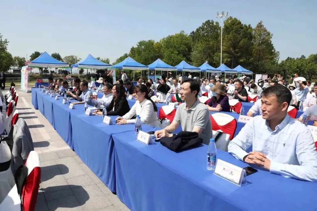 中国学生营养日_中国学生营养与健康示范学校_营养学生中国有多少人