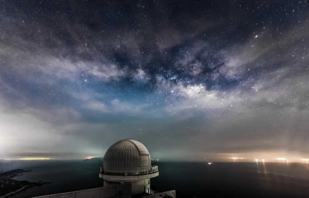 探索宇宙._宇宙探索编辑部深度解读_宇宙探索编辑部影评