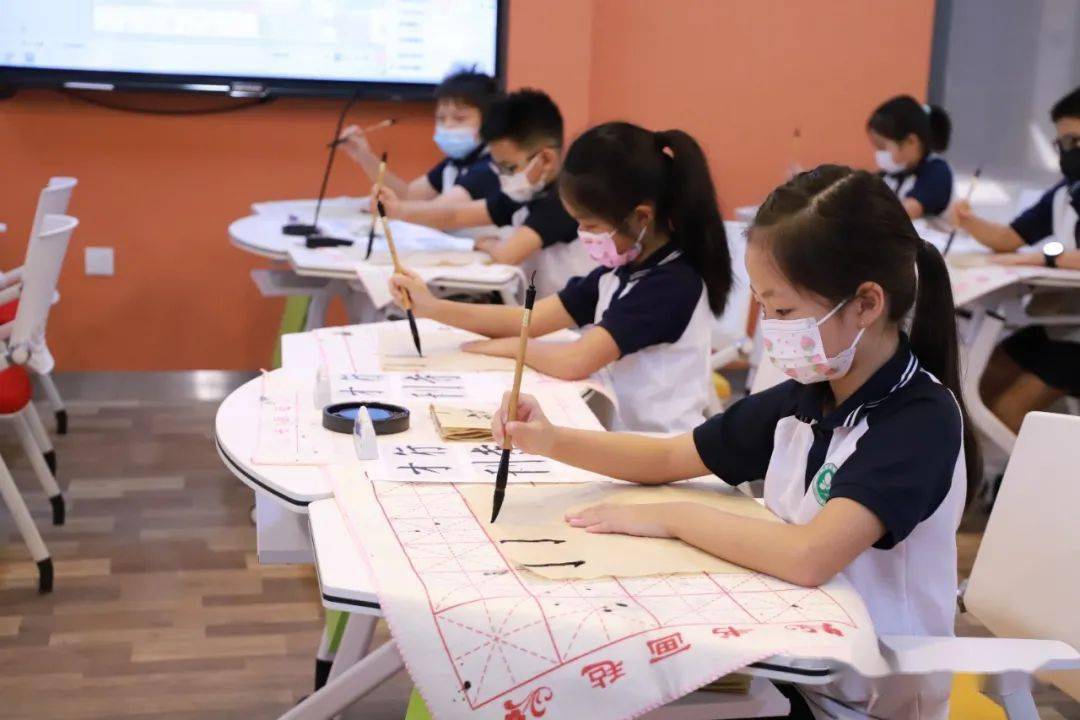 G8学校中国_学校中国人寿学生保险怎么理赔_中国学校