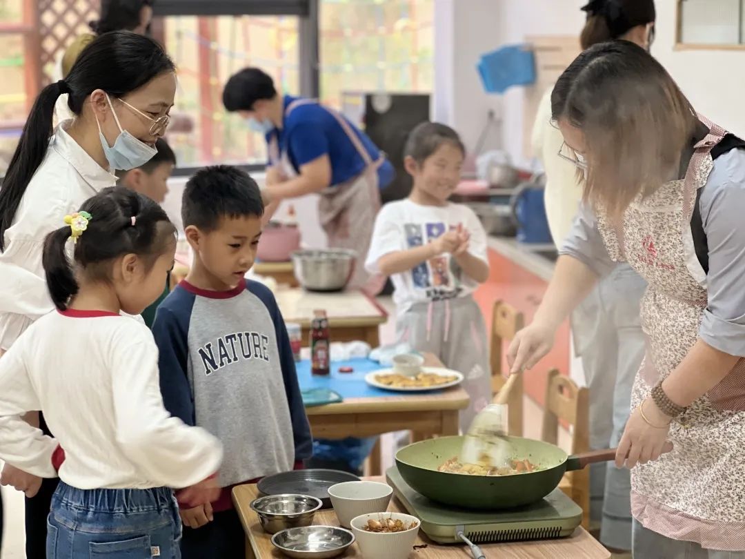 全国学生营养日_全国学生营养日宣传活动_全国学生营养日宣传画