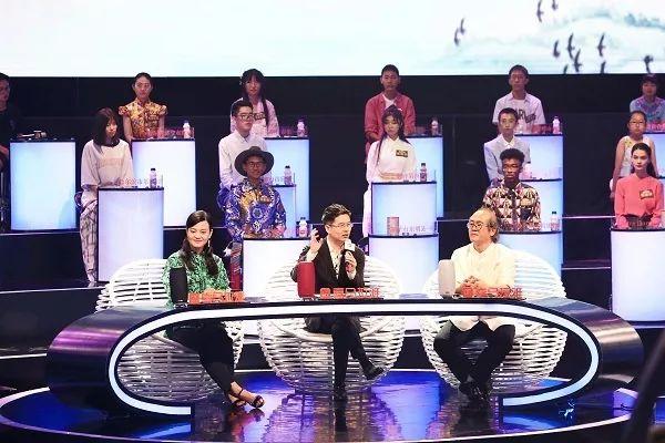 《国学小名士》第二季重磅归来 “飞花令少女”贺莉然以一敌百