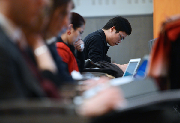 外国学生来中国留学的条件_外国学生_外国学生在中国可以打工吗