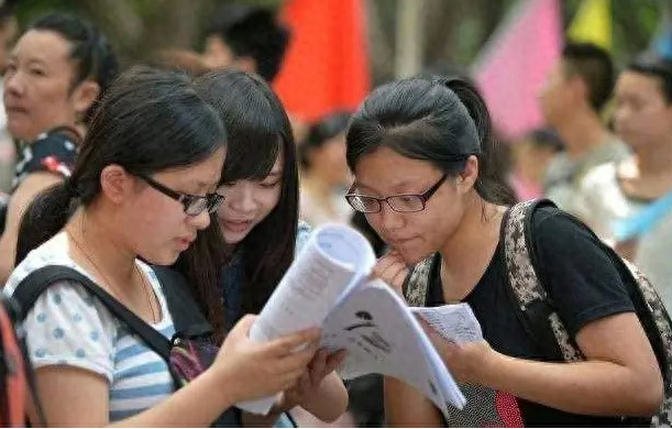 ntu哪个学校中国_HBK是什么学校中国_中国学校