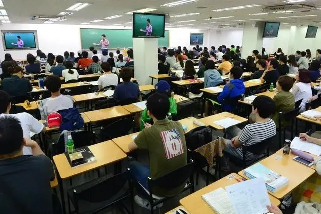 韩国学生压力有多大_韩国学生累还是日本学生累_韩国学生