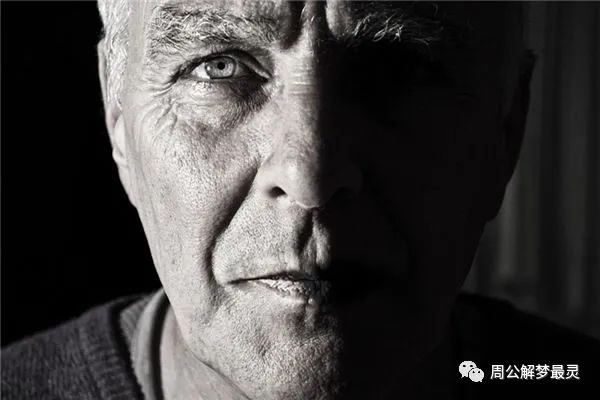 梦见人快死了什么意思_周公解梦梦见人死了_梦见人物