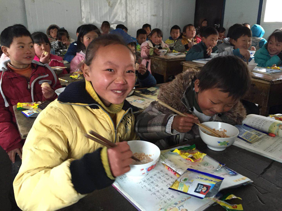 中国学生营养日_中国学生营养与健康促进网站_中国学生营养与健康的放心品牌