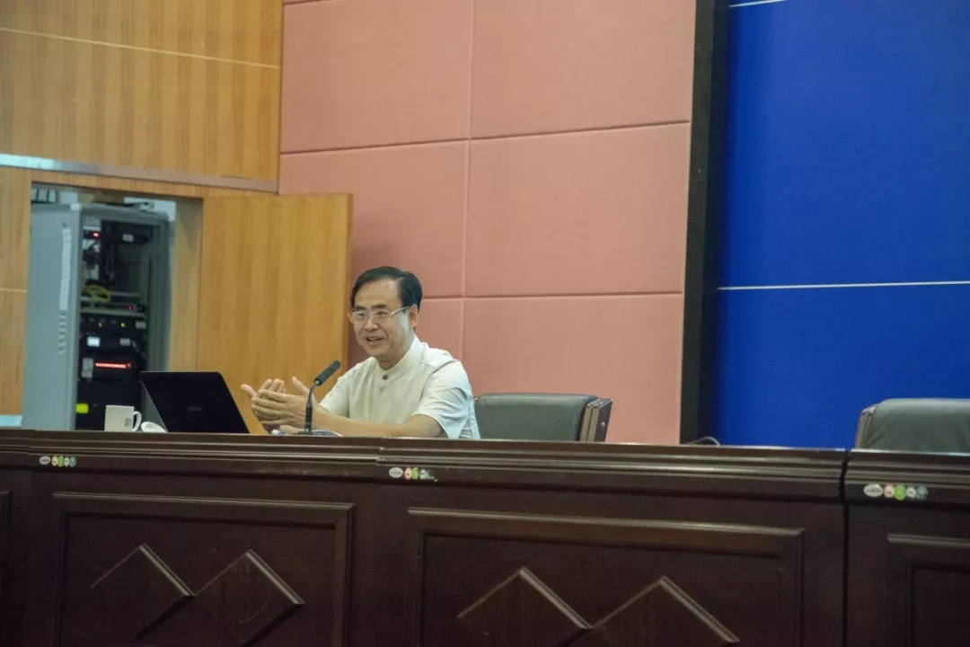 国学教育有哪些课程_教育国学_国学教育机构