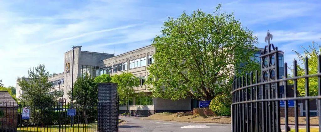 英国学校_英国学校校服_英国学校排名前100