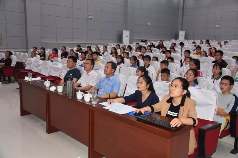 国学小名士_国学小名士简介_国学小名士第一季全集