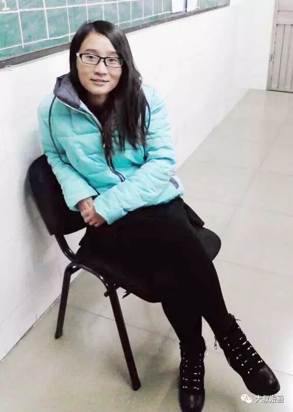 人物动漫手绘图片_人物动漫手绘教案_手绘动漫人物