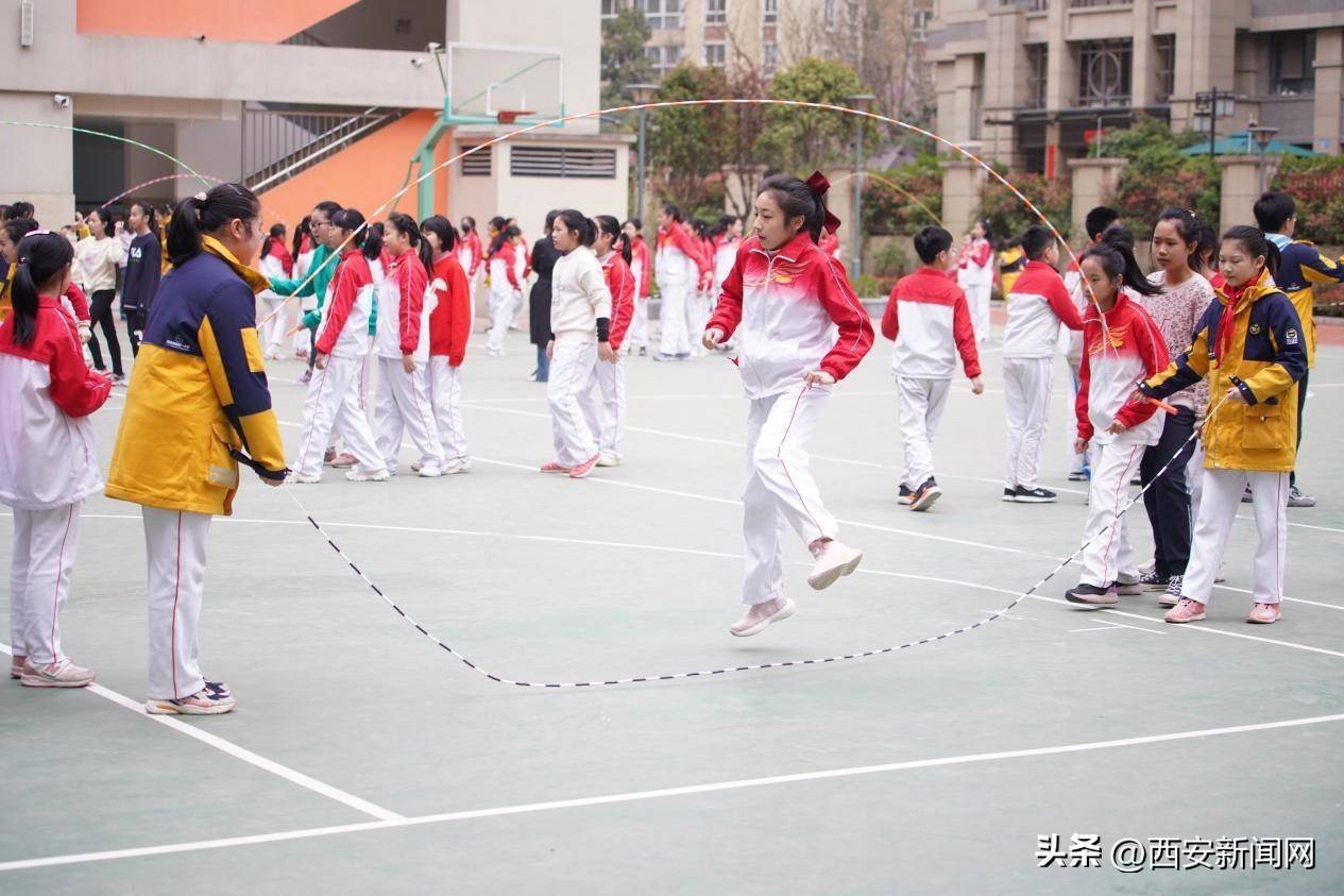 国学操天地玄黄台词_国学操千字文_国学操