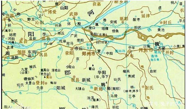 《穆天子传》中的“长肱”与《山海经》中的“长胫”哪个是本名？