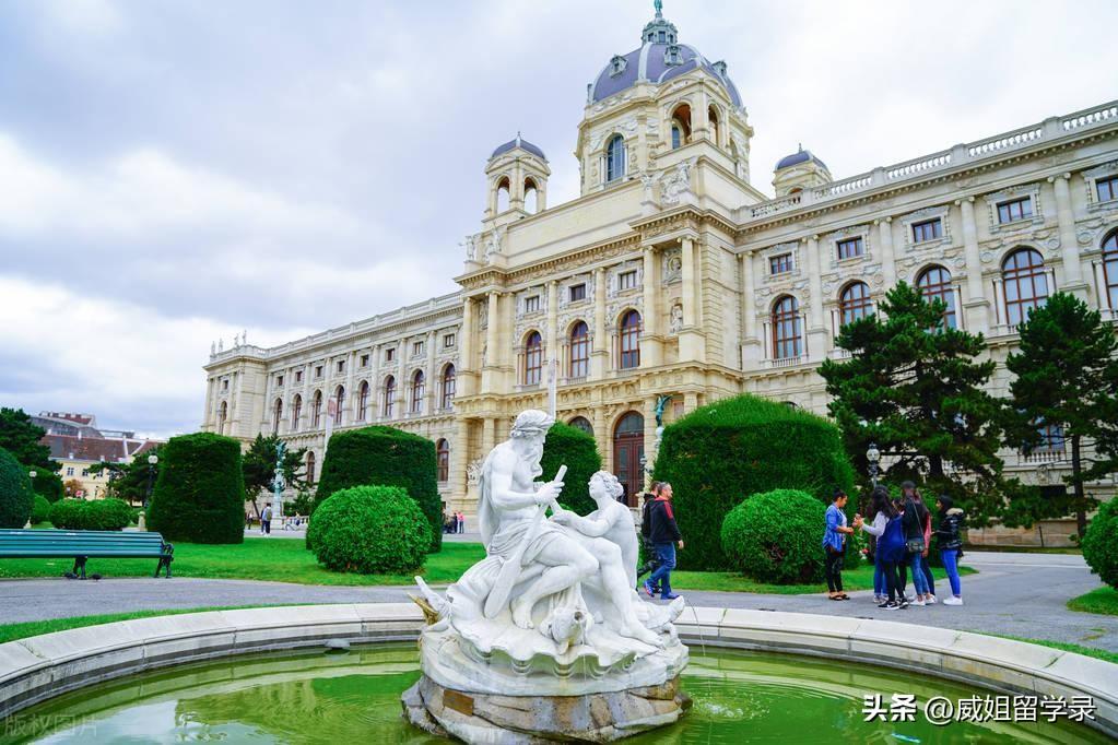 德国学校_德国学校排名世界大学排名_德国学校放假时间