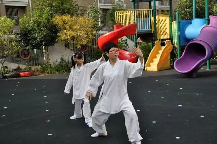 国学教育机构_教育国学_国学教育有哪些课程
