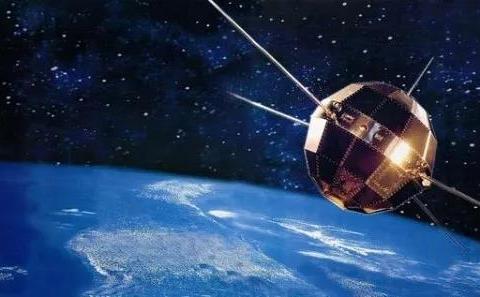 太空探索技术公司_太空探索是否值得英语作文_探索太空