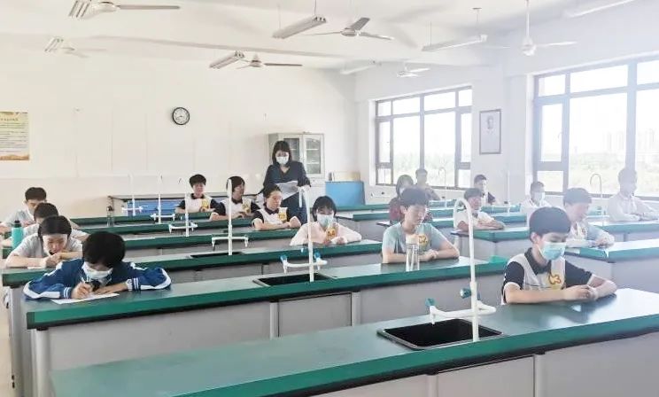 国学小名士第一季全集_国学小名士_国学小名士简介