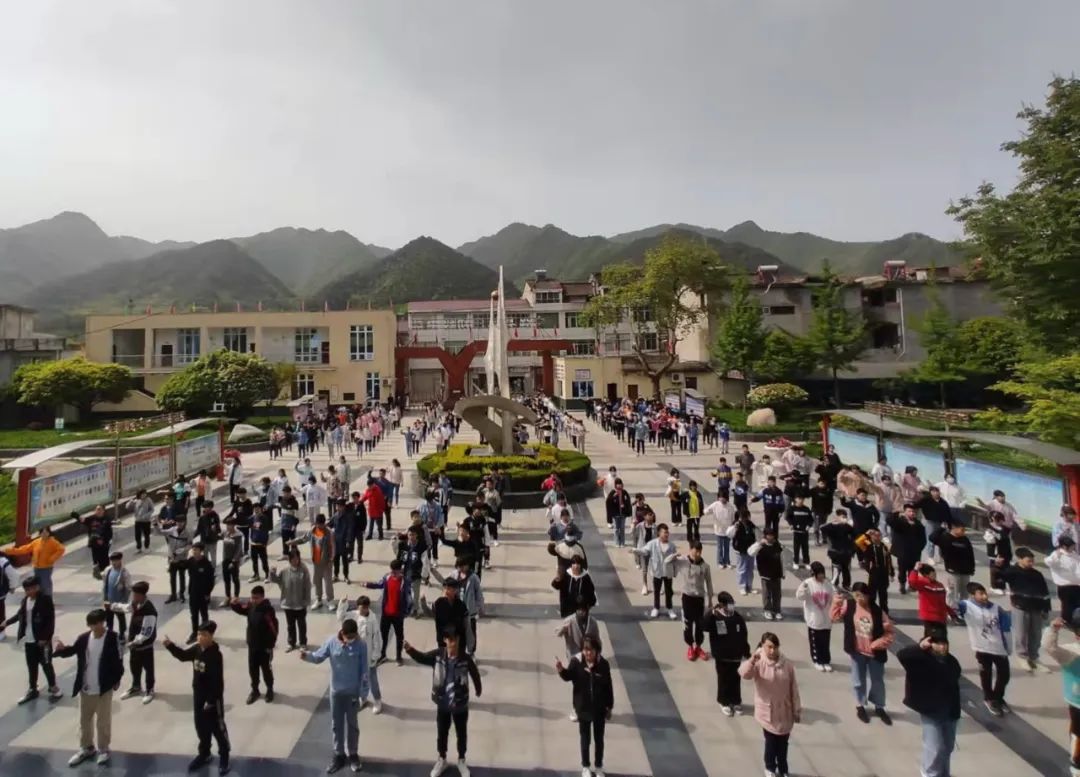 全国学生营养日_全国学生营养日宣传画_全国学生营养日宣传图片