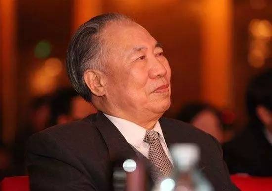 家庭社会环境_家庭与社会_家庭社会关系情况怎么写