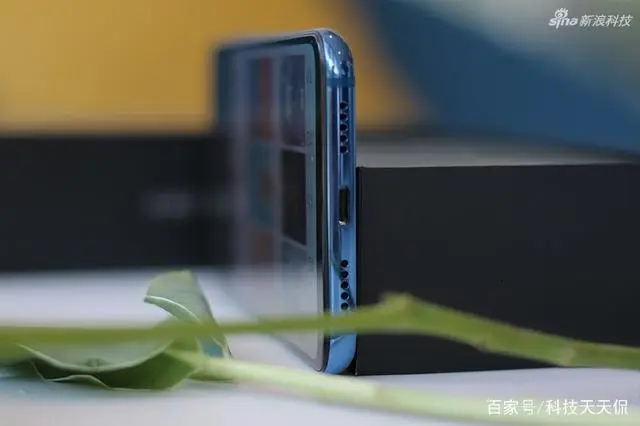 小米探索版和透明版区别_小米探索版手机_小米8探索版