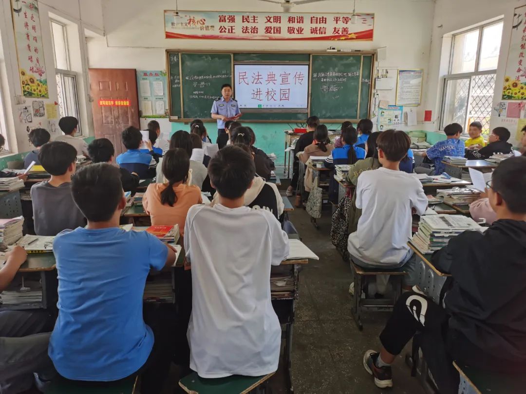 中国学生营养与健康的放心品牌_中国学生营养日_营养学生中国有多少人