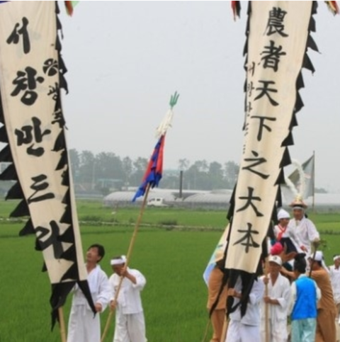 韩国学_韩国学生累还是日本学生累_韩国学生压力大不大