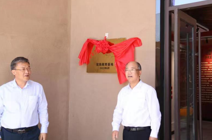 甘肃省文史馆副馆长_甘肃省文史馆_甘肃省人民政府文史研究馆馆长