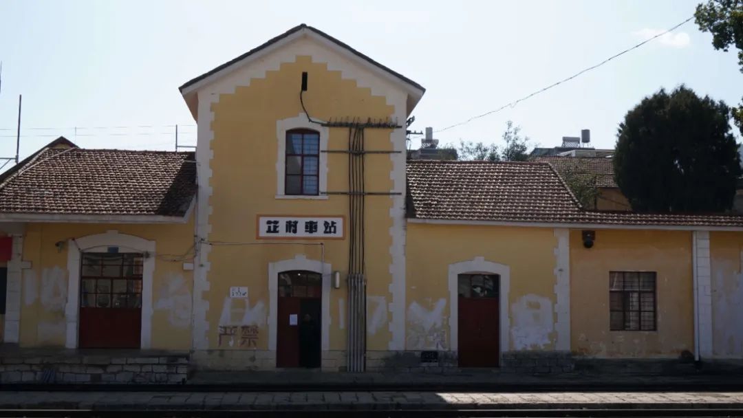 滇约铁路_滇西铁路遗址_滇越铁路历史