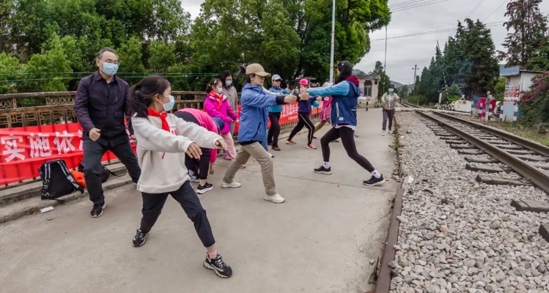 滇缅铁路历史_滇越铁路历史_滇约铁路