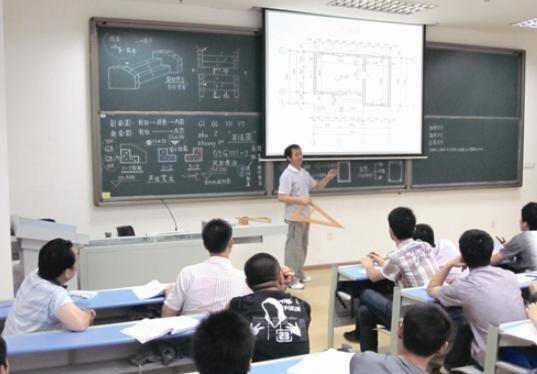 外国学生上清华北大条件_外国学生压力大吗_外国学生