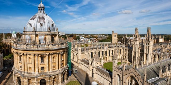 英国学_英国皇家化学学会有哪些人_英国学费一年大概多少