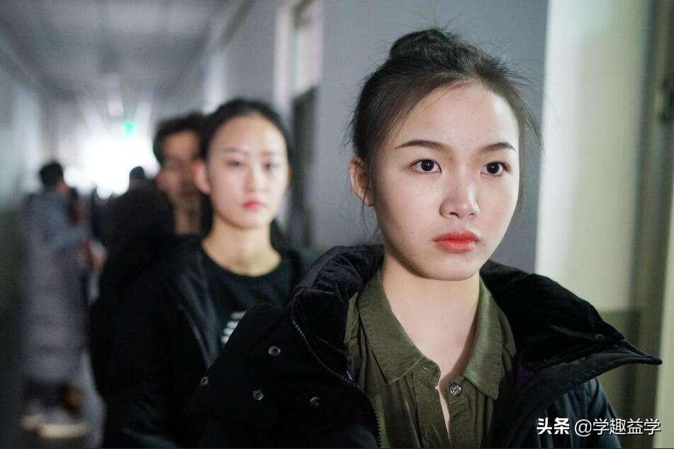 中传文哲史试卷_中传文史哲网课_文史哲中传