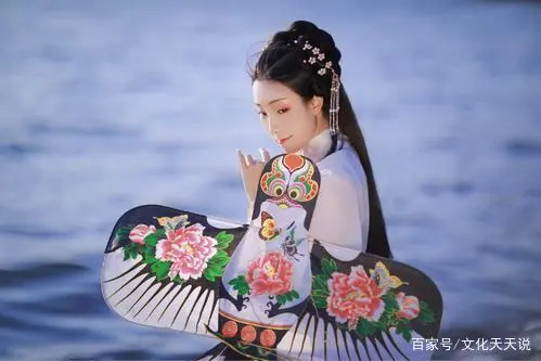 端午节与我国的哪位历史人物有关_端午节重要人物_端午节有关联的人物是谁