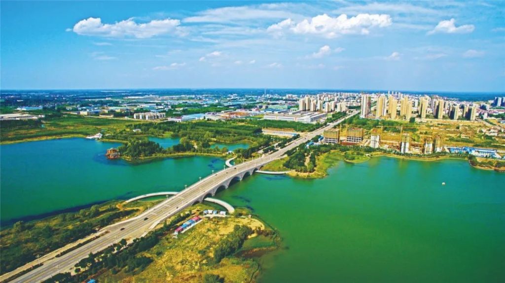此地位于济水之北，旧时山南水北为“阳”，故名济阳…（济阳名字来由）