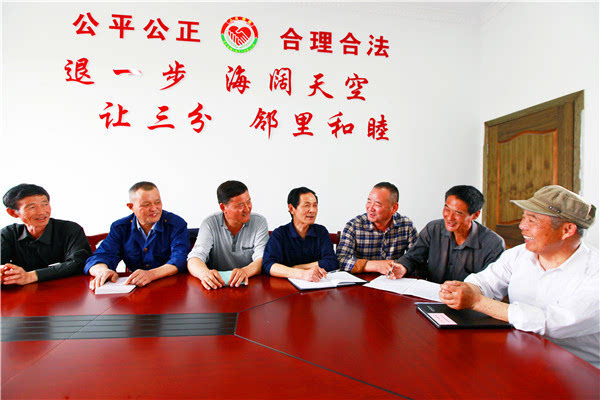 党员承担社会责任_党员的社会责任_党员的社会责任感