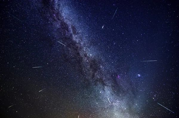 人类探索宇宙的历史故事_人类探索宇宙历史_人类探索宇宙的历史人物