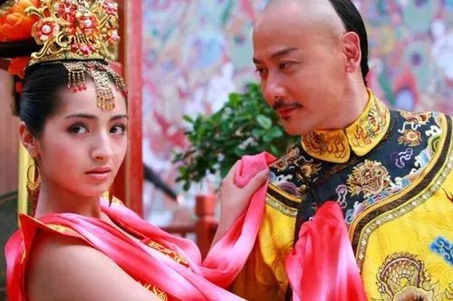 历史香妃有孩子吗_香妃历史人物_历史上的香妃