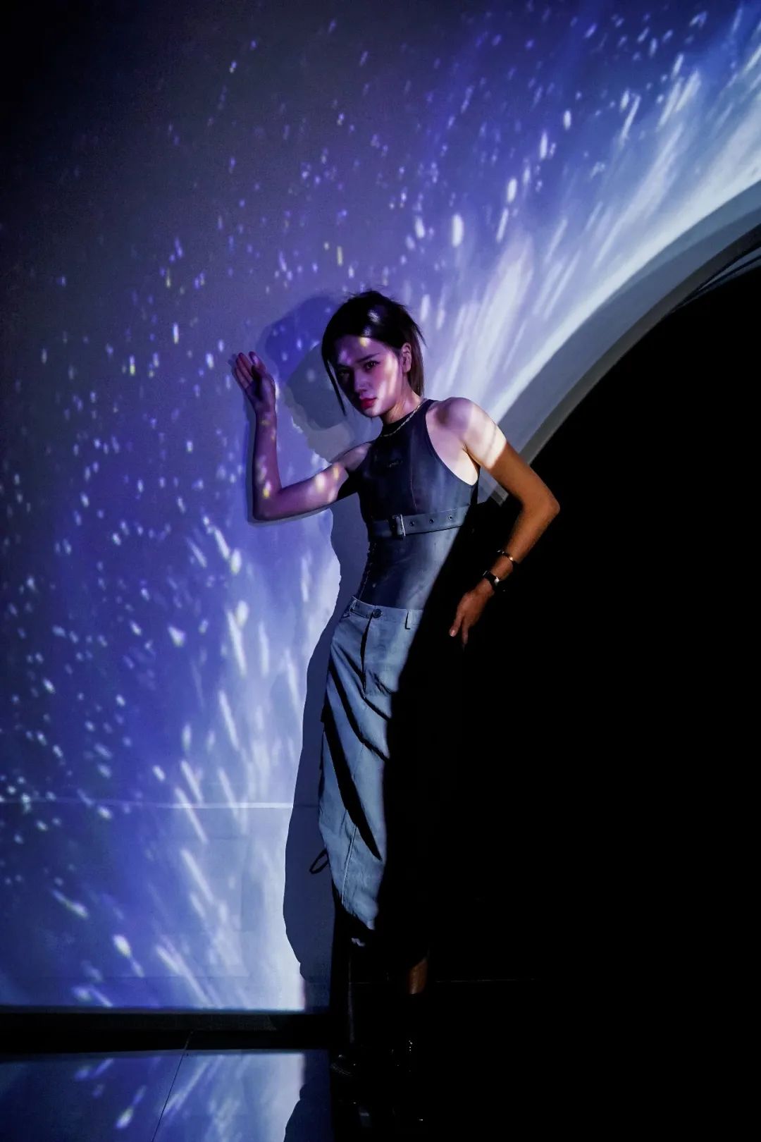 探索宇宙_宇宙探索编辑部深度解读_宇宙探索编辑部在线观看