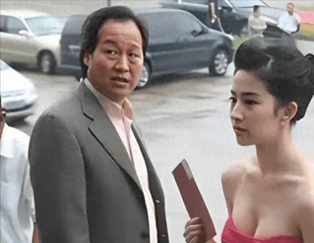 干爹在当今社会是个什么样的人_干爹在当今社会是个什么样的人_干爹在当今社会是个什么样的人