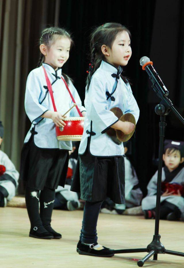 国学诵读表演经典视频_国学诵读经典文章_国学诵读