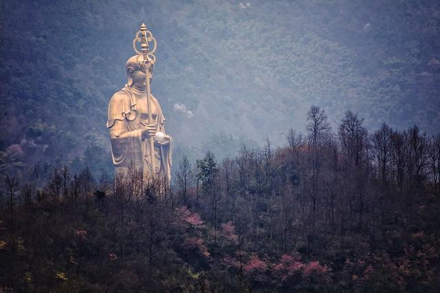 地藏王菩萨历史故事_地藏王菩萨是历史人物吗_地藏王菩萨的历史