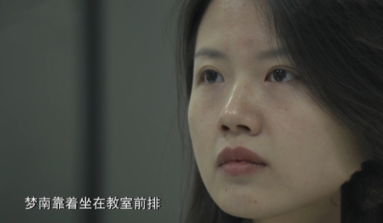 人物感动中国之悬崖小学教师_感动中国人物_人物感动中国真实事迹150字