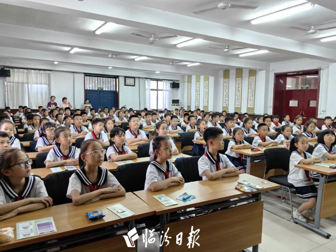 中国学生营养与健康促进网站_营养学生中国有多少人_中国学生营养日