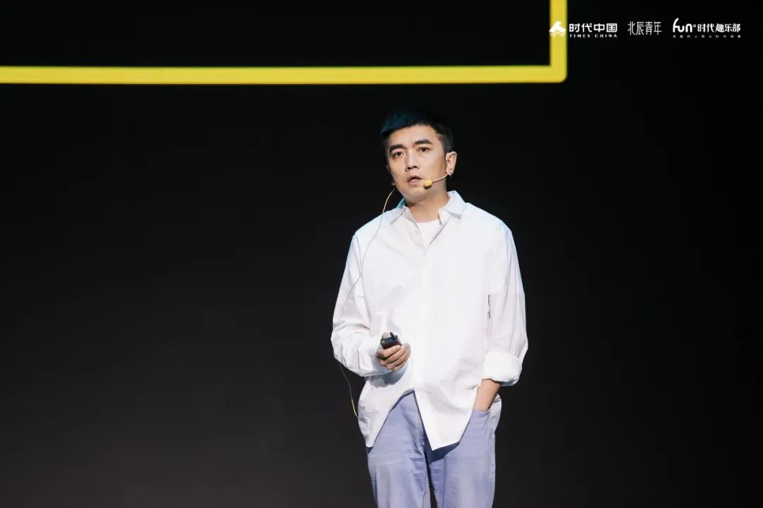 公共生活_公共生活具有鲜明的什么性_公共生活的特点是具有()