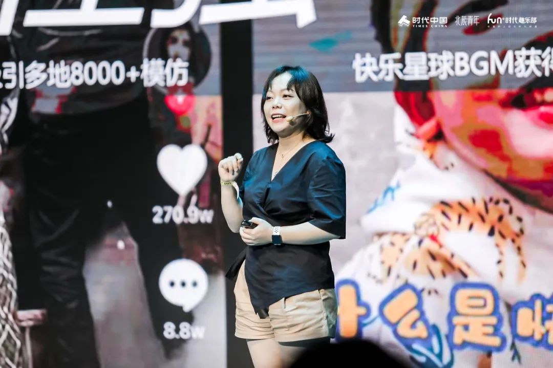 公共生活的特点是具有()_公共生活_公共生活具有鲜明的什么性