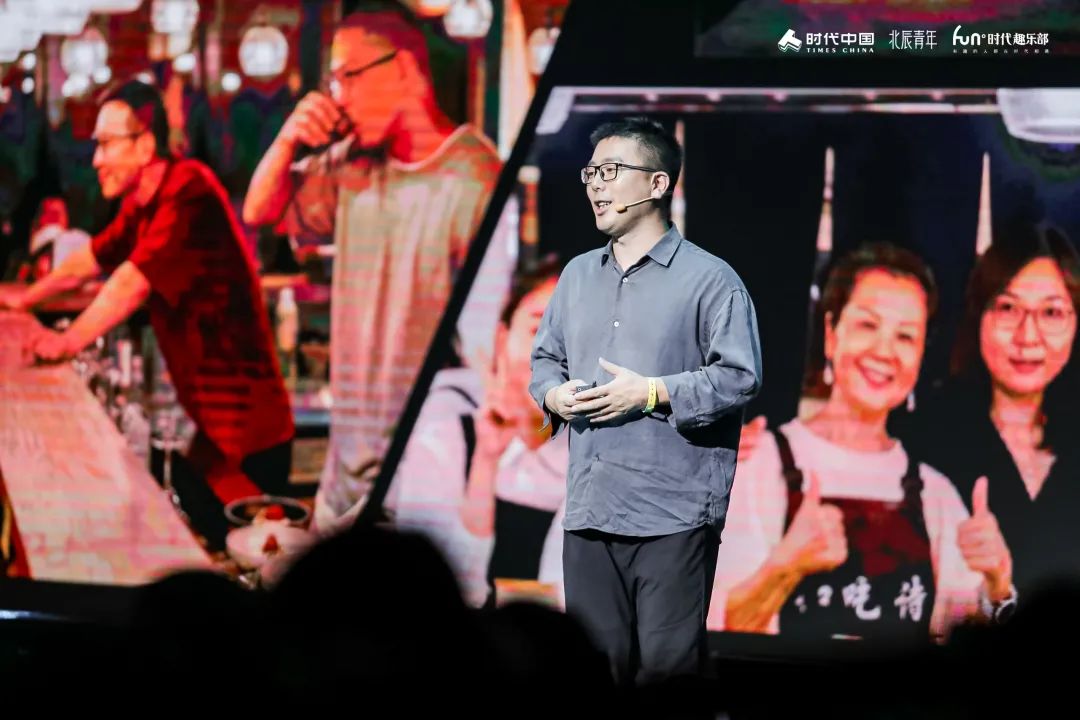 公共生活_公共生活具有鲜明的什么性_公共生活的特点是具有()