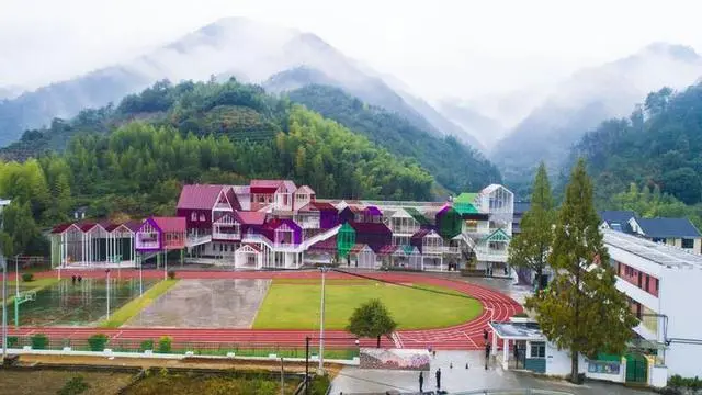 学校中国人寿学生保险怎么理赔_中国学校_学校中国知网怎么登录