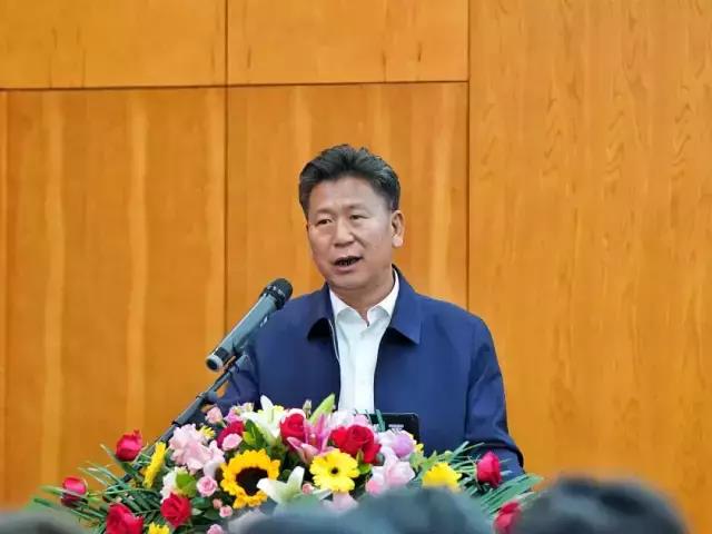 中国体育学校哪个学校比较好_中国学校体育_体育学校中国排名第几