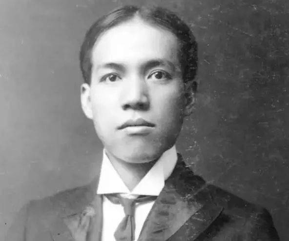 一定要给孩子看的中外名人传记：读透它，决定孩子未来20年的差距