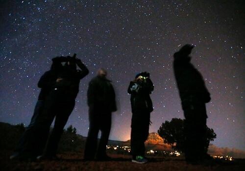 人类探索太空简史_太空探索人类历史多少年_人类探索太空历史