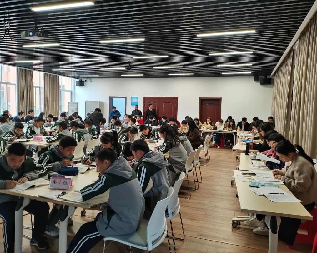 初中历史校本研修报告_初中历史校本研修总结_初中历史校本研修活动记录范例